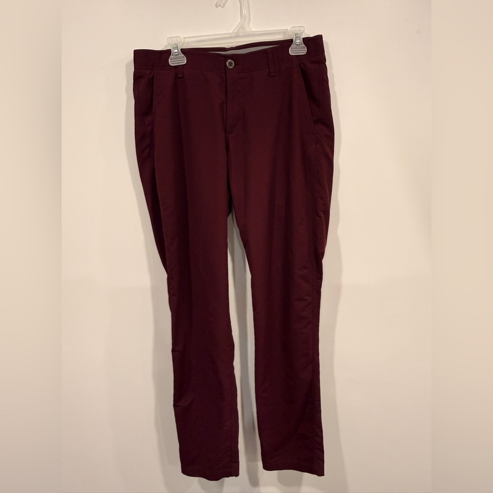 Under Armour Men's Dark Red Chinos